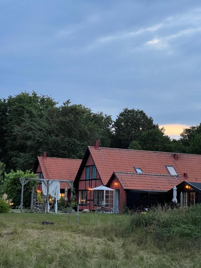 Villa Hasselbacken Garsnas Exterior photo